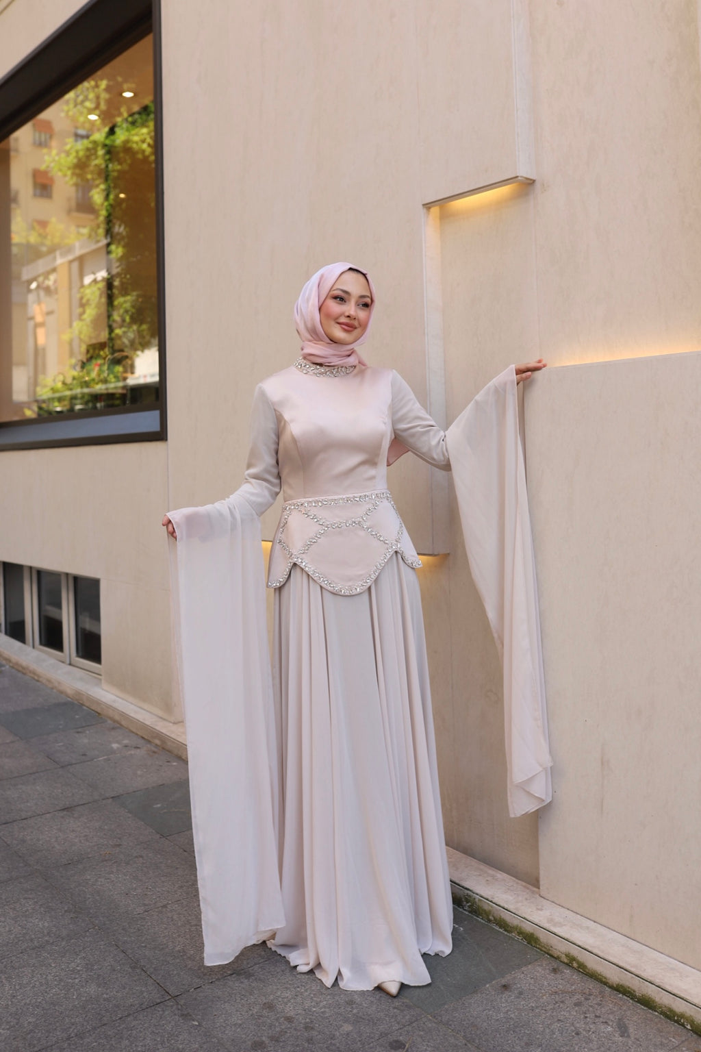 Nisa Zarafet Abiye -bej