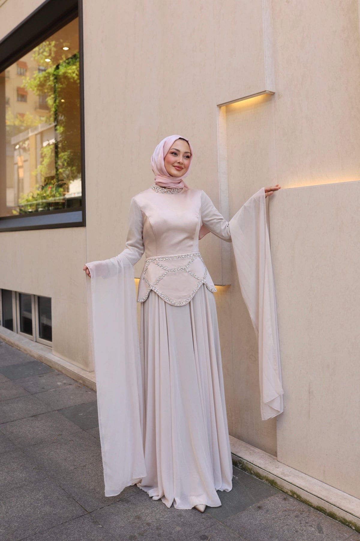 Nisa Zarafet Abiye -bej