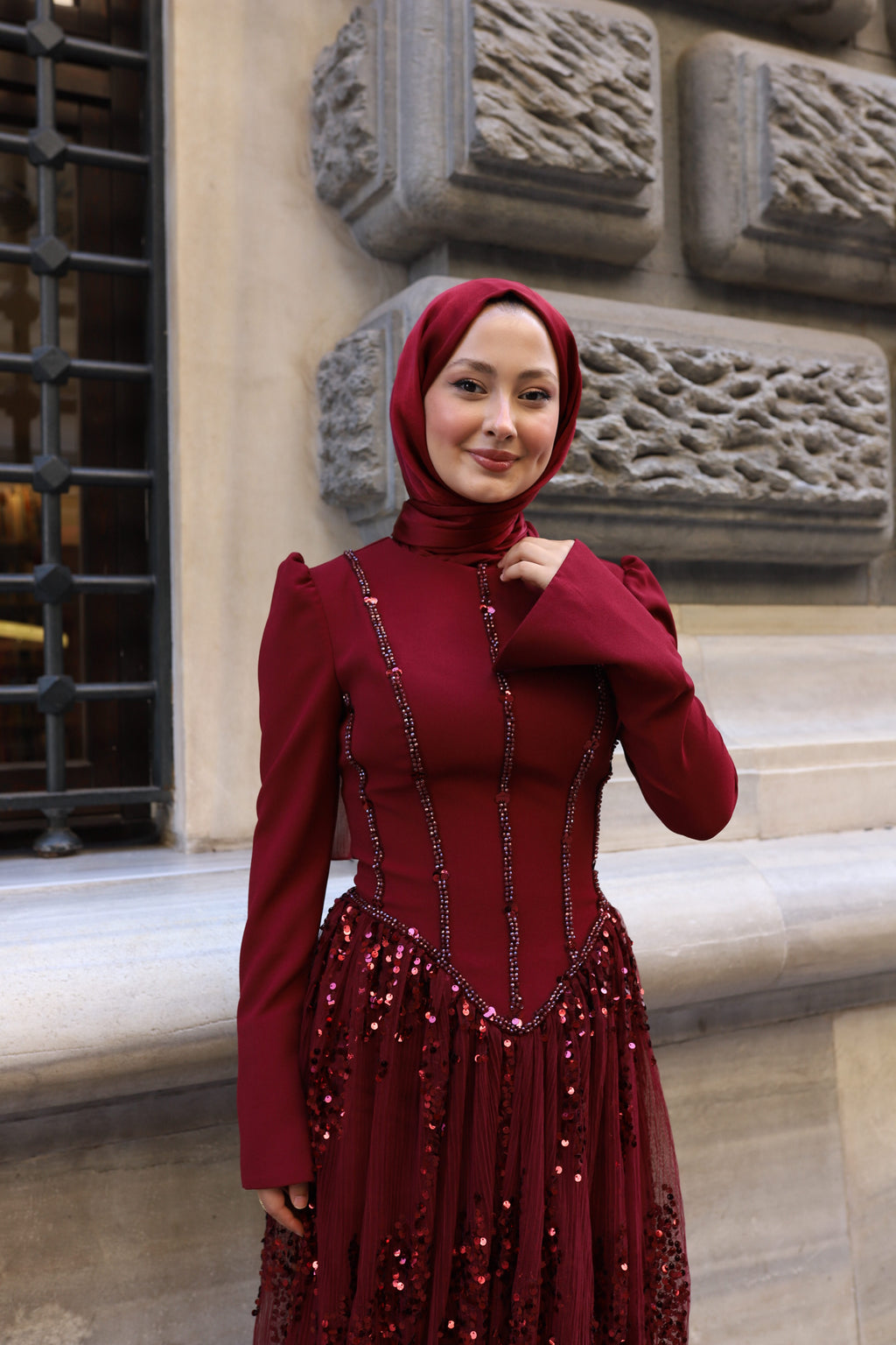 Luna Esila Abiye -Bordo