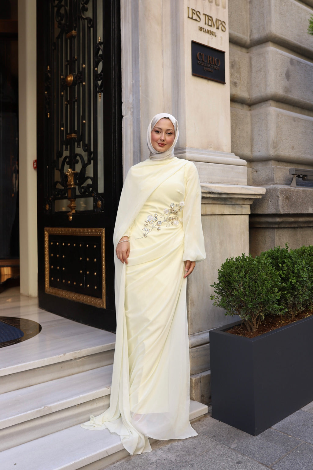 Alya Taş İşlemeli Şal Detaylı Abiye -limon sarısı