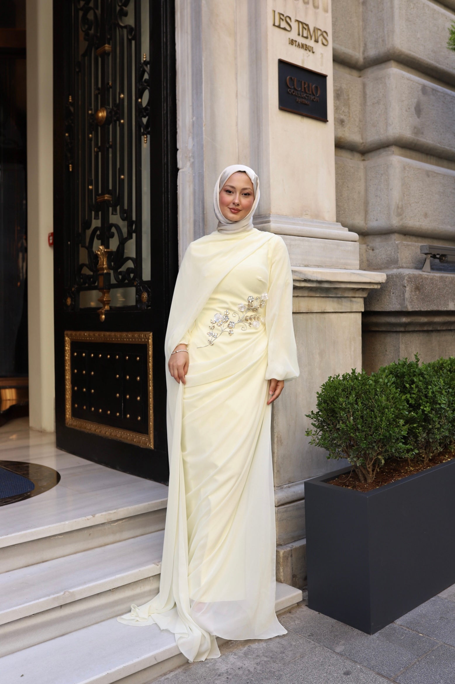 Alya Taş İşlemeli Şal Detaylı Abiye -limon sarısı