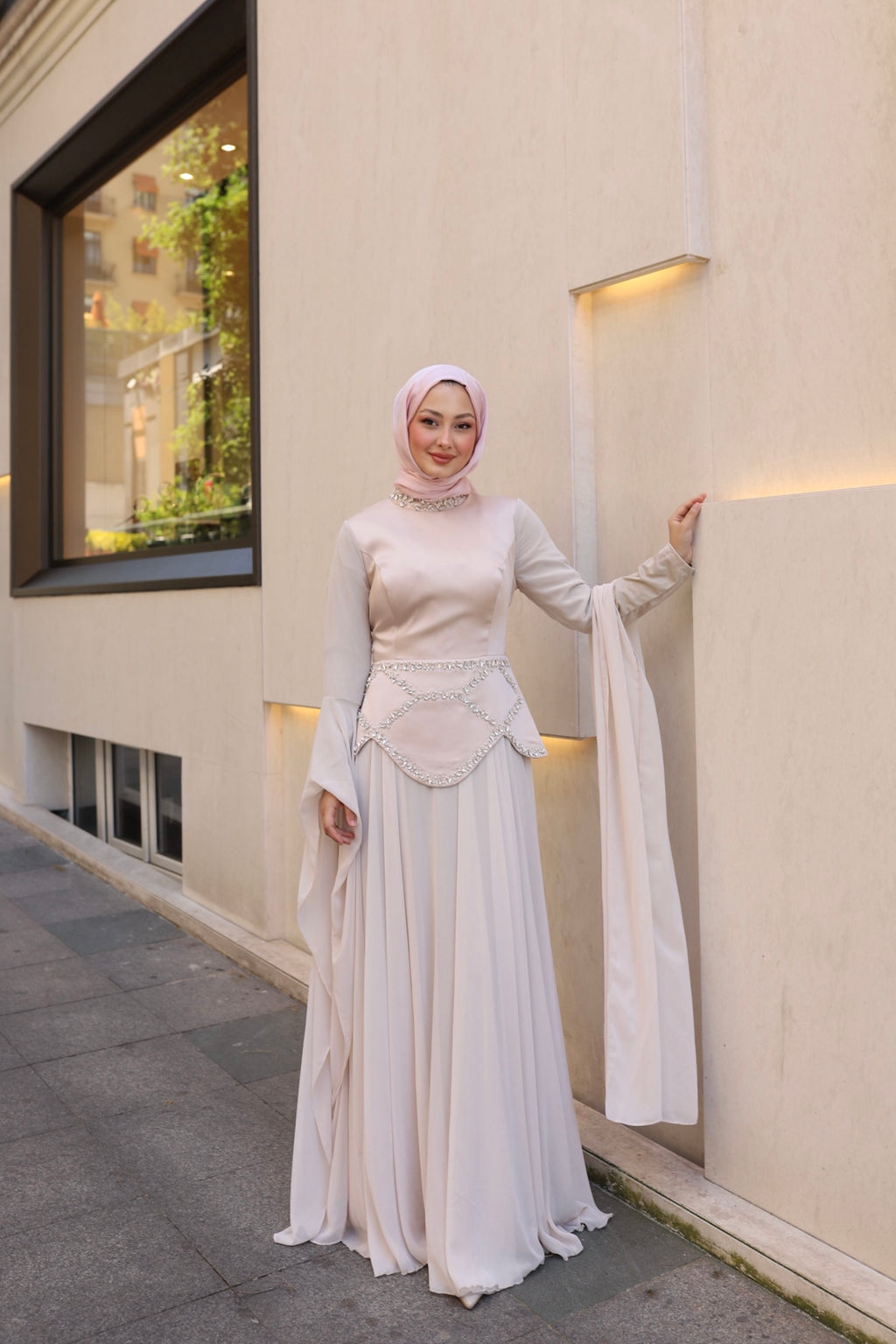 Nisa Zarafet Abiye -bej